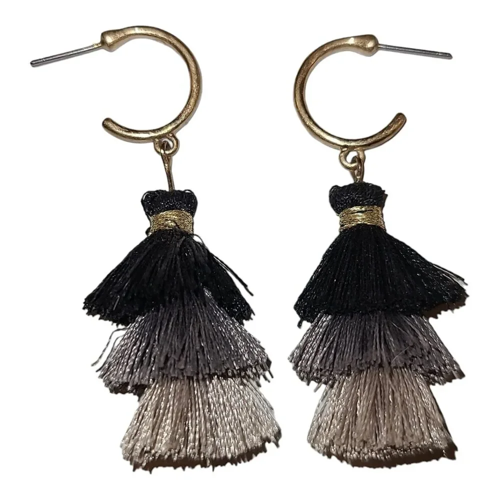 Matte Gold‎ Tone Black & Gray Ombre Triple Tassel Dangle Earrings